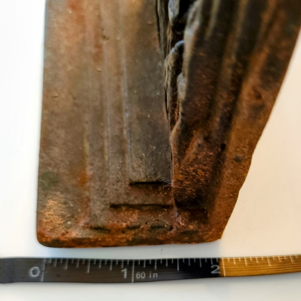 Single Bookend Antique Cast Iron Bronze Ornate Detailing Notre Dame Cathedral - Picture 9 of 16